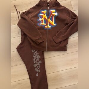 NYC sweatsuit